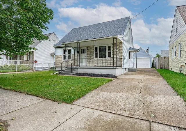 Photo 1 of Sale Pending at 3644 Ferry Ave, Niagara Falls, NY 14301 | MLS# B1708566 | Listing updated on 2026-08-25
