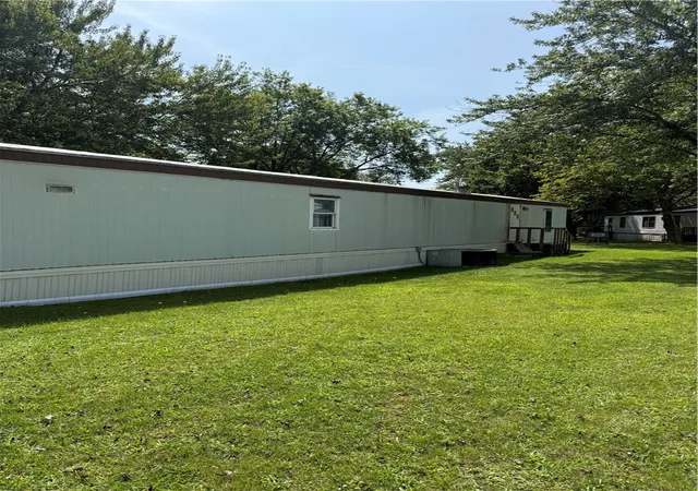 Photo 3 of Manufactured home for sale at 68 Heritage Estates, Gaines, NY 14411 | MLS# R1709397 | Listing updated on 2026-09-01