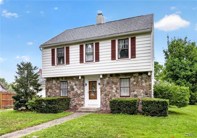 Photo 1 of Single family home for sale at 4 Melvin Ave, Cortland, NY 13045 | MLS# S1705209 | Listing updated on 2026-09-13