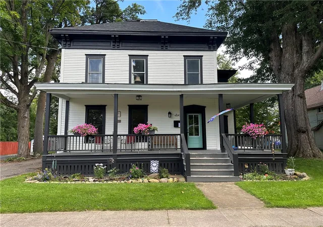 Photo 1 of Single family home for sale at 6 Church St, Canton, NY 13617 | MLS# R1709697 | Listing updated on 2026-08-25