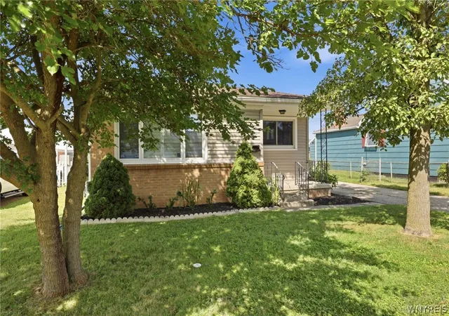 Photo 2 of Sale Pending at 220 Bissell Ave, Cheektowaga, NY 14043 | MLS# B1709563 | Listing updated on 2026-09-03