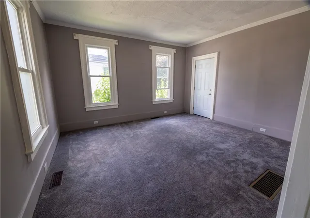 Photo 2 of Sale Pending at 501 Mason St, Arcadia, NY 14513 | MLS# R1708747 | Listing updated on 2026-09-16