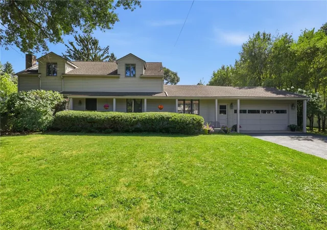 Photo 1 of Sale Pending at 695 Embury Rd Rd, Penfield, NY 14625 | MLS# R1709166 | Listing updated on 2026-09-14