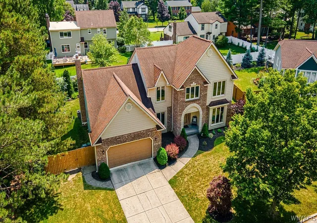 Photo 2 of Sale Pending at 175 Plantation Ct, Amherst, NY 14051 | MLS# B1709773 | Listing updated on 2026-09-02
