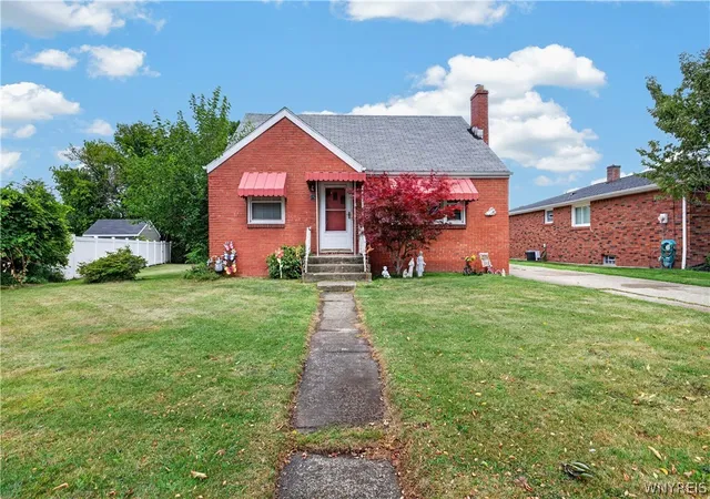 Photo 2 of Sale Pending at 16 Densmore St, Buffalo, NY 14220 | MLS# B1709398 | Listing updated on 2026-09-03