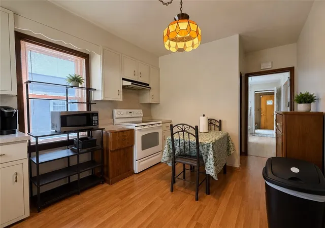 Photo 2 of Single family home for sale at 46 Fleming St, Rochester, NY 14612 | MLS# R1702762 | Listing updated on 2026-09-10