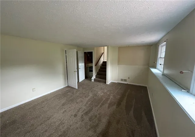 Photo 3 of Sale Pending at 16 Doud Cir, Parma, NY 14468 | MLS# R1694887 | Listing updated on 2026-09-14