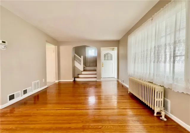 Photo 2 of Single family home for sale at 121 Brooklawn Dr, Brighton, NY 14618 | MLS# R1709548 | Listing updated on 2026-09-03