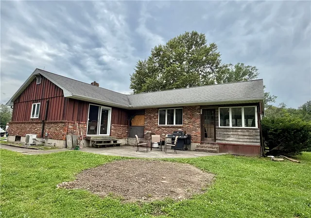 Photo 1 of Single family home for sale at 379 Watrus Rd, Greene, NY 13778 | MLS# R1683700 | Listing updated on 2026-09-11