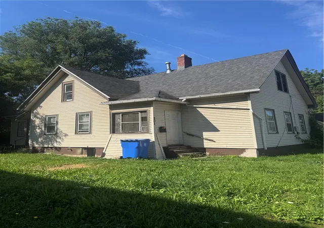 Photo 2 of Single family home for sale at 201 Clifford Ave Ave, Rochester, NY 14621 | MLS# R1709138 | Listing updated on 2026-08-25