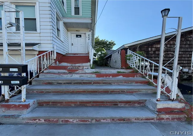 Photo 2 of Multi family home for sale at 624 E Division St, Syracuse, NY 13208 | MLS# S1706655 | Listing updated on 2026-09-14