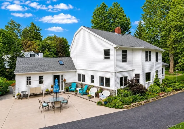 Photo 1 of Sale Pending at 4650 Christian Dr, Clarence, NY 14031 | MLS# B1709741 | Listing updated on 2026-09-04