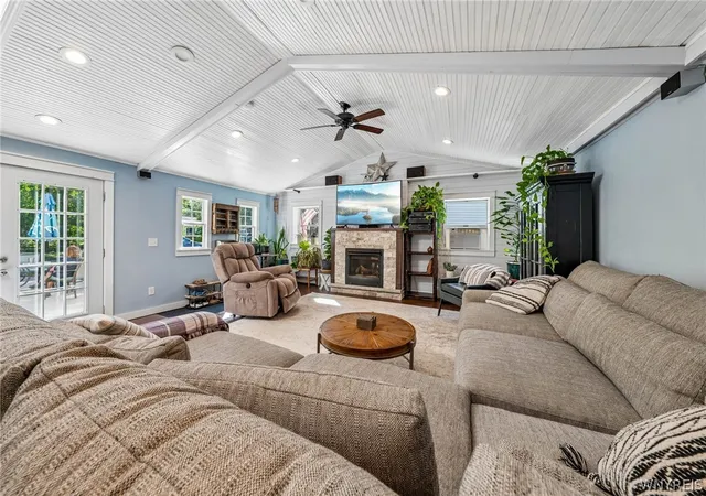 Photo 2 of Sale Pending at 4650 Christian Dr, Clarence, NY 14031 | MLS# B1709741 | Listing updated on 2026-09-04