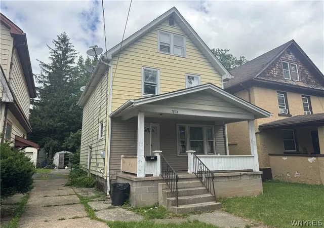 Photo 1 of Single family home for sale at 1874 South Ave, Niagara Falls, NY 14305 | MLS# B1709989 | Listing updated on 2026-08-25