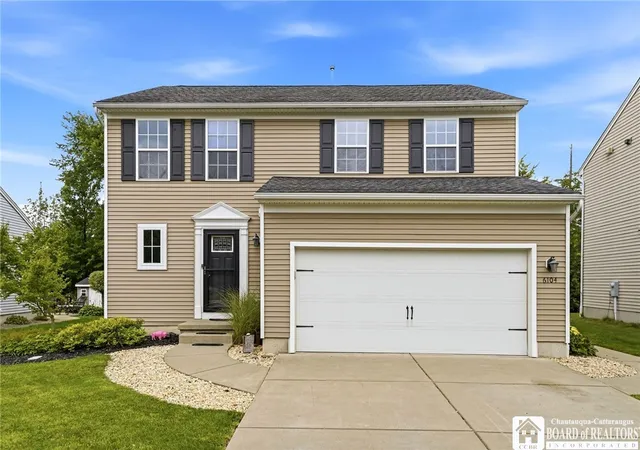 Photo 2 of Sale Pending at 6104 Woodford Dr, Hamburg, NY 14085 | MLS# R1710009 | Listing updated on 2026-09-11