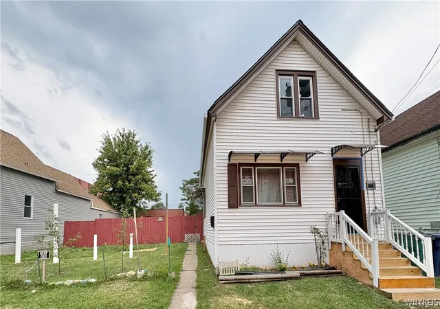 Photo 1 of Single family home for sale at 34 Coit St, Buffalo, NY 14206 | MLS# B1710027 | Listing updated on 2026-09-13