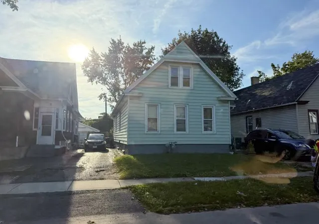 Photo 2 of Single family home for sale at 415 Hague St, Rochester, NY 14611 | MLS# R1710017 | Listing updated on 2026-08-26