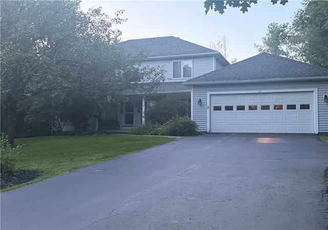 Photo 1 of Sale Pending at 5 Owls Rst, Mendon, NY 14472 | MLS# R1709348 | Listing updated on 2026-08-26