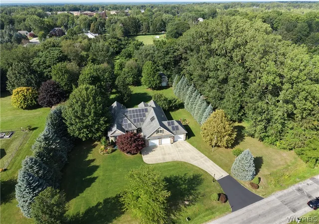 Photo 2 of Sale Pending at 10580 Tillman Rd, Clarence, NY 14031 | MLS# B1710015 | Listing updated on 2026-09-02