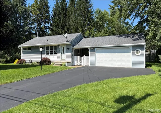 Photo 1 of Sale Pending at 518 Oak St, Porter, NY 14174 | MLS# B1709636 | Listing updated on 2026-09-14