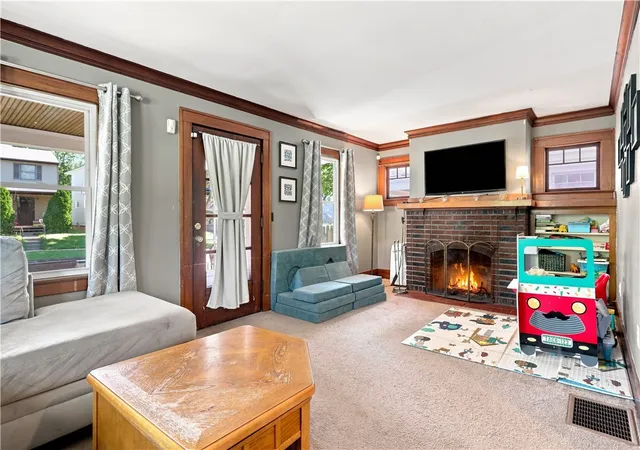 Photo 3 of Sale Pending at 625 Cedarwood, Rochester, NY 14609 | MLS# R1709070 | Listing updated on 2026-09-15