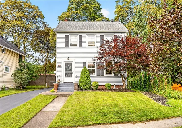 Photo 1 of Sale Pending at 95 Rutledge Dr, Rochester, NY 14621 | MLS# R1708470 | Listing updated on 2026-09-02