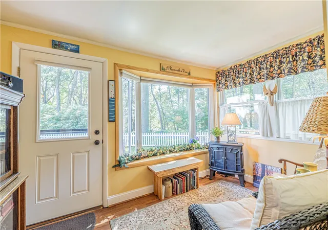 Photo 3 of Sale Pending at 9 Pleasant Ave, Irondequoit, NY 14622 | MLS# R1708147 | Listing updated on 2026-09-04