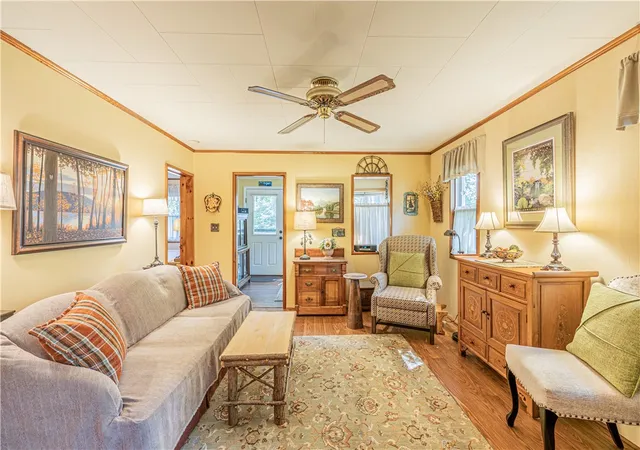 Photo 4 of Sale Pending at 9 Pleasant Ave, Irondequoit, NY 14622 | MLS# R1708147 | Listing updated on 2026-09-04