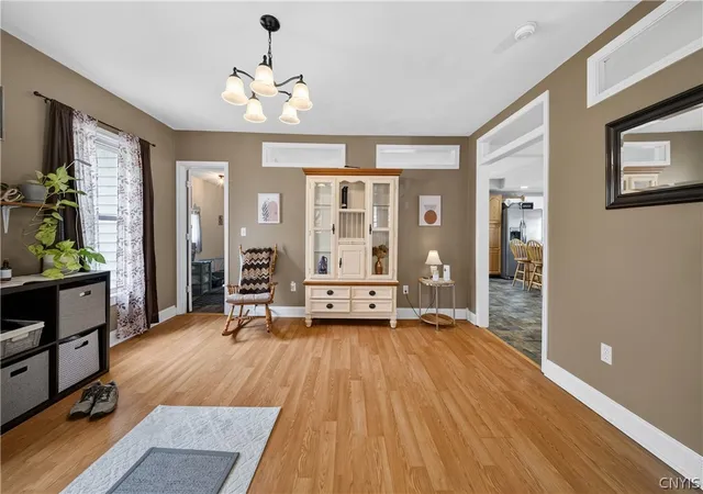 Photo 4 of Single family home for sale at 15 Green St, Camillus, NY 13031 | MLS# S1708227 | Listing updated on 2026-09-09