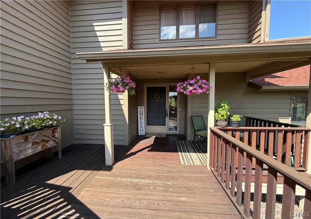 Photo 4 of Sale Pending at 43 Heritage Cir, Geddes, NY 13209 | MLS# S1708692 | Listing updated on 2026-09-12