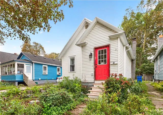 Photo 1 of Sale Pending at 121 Benton St, Rochester, NY 14620 | MLS# R1709787 | Listing updated on 2026-09-04