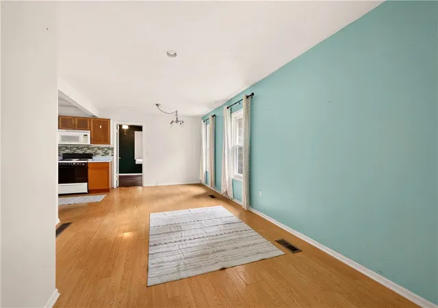 Photo 3 of Sale Pending at 121 Benton St, Rochester, NY 14620 | MLS# R1709787 | Listing updated on 2026-09-04