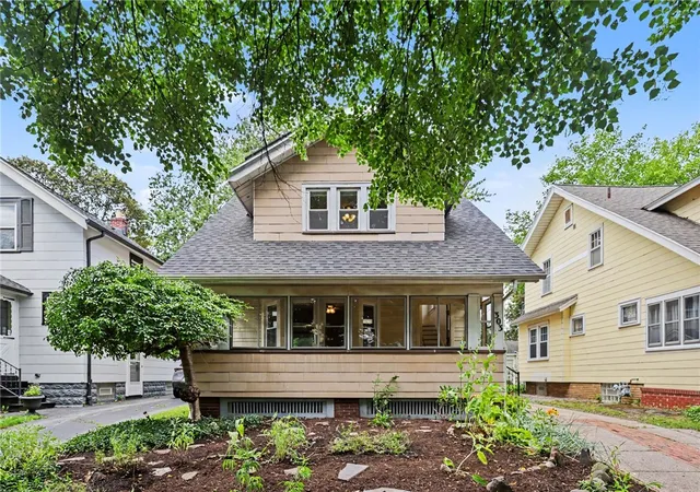 Photo 2 of Sale Pending at 303 Marion St, Rochester, NY 14610 | MLS# R1709437 | Listing updated on 2026-09-02