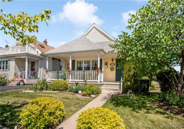 Photo 1 of Sale Pending at 317 Westgate Rd, Tonawanda, NY 14217 | MLS# B1710071 | Listing updated on 2026-09-17