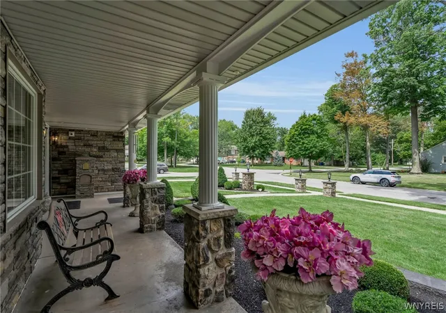 Photo 3 of Sale Pending at 1 Dan Troy Dr, Amherst, NY 14221 | MLS# B1710114 | Listing updated on 2026-09-10