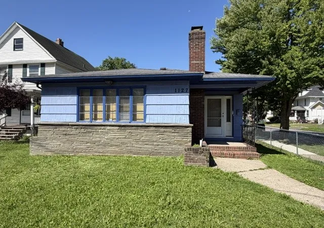 Photo 1 of Sale Pending at 1127 N Goodman St, Rochester, NY 14609 | MLS# R1704967 | Listing updated on 2026-08-29