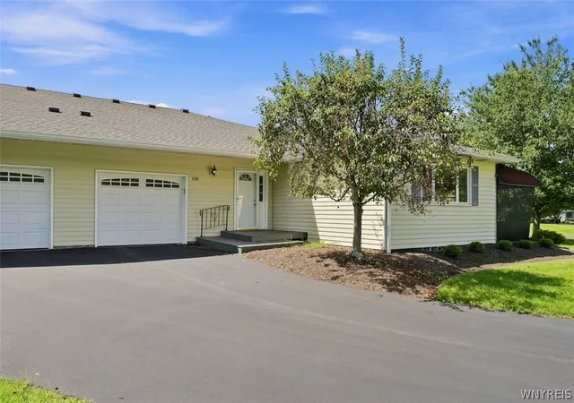 Photo 1 of Sale Pending at 5861 Goodrich Rd #11B, Clarence, NY 14032 | MLS# B1709856 | Listing updated on 2026-09-15