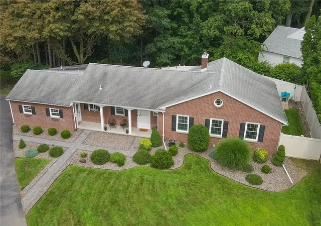 Photo 3 of Sale Pending at 166 Nob Hill, Irondequoit, NY 14617 | MLS# R1709263 | Listing updated on 2026-09-09