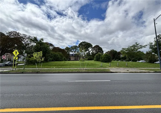 Photo 1 of Land for sale at 509 Lake Ave #507, Rochester, NY 14613 | MLS# R1708955 | Listing updated on 2026-08-26