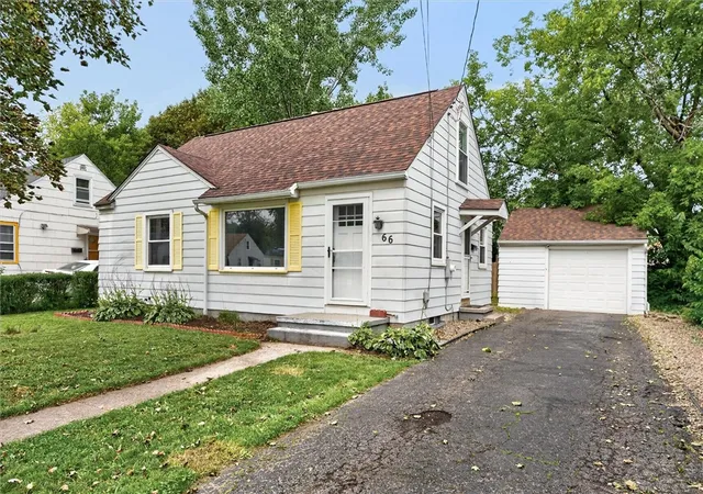 Photo 2 of Sale Pending at 66 Ashwood Dr, Rochester, NY 14609 | MLS# R1709956 | Listing updated on 2026-09-01