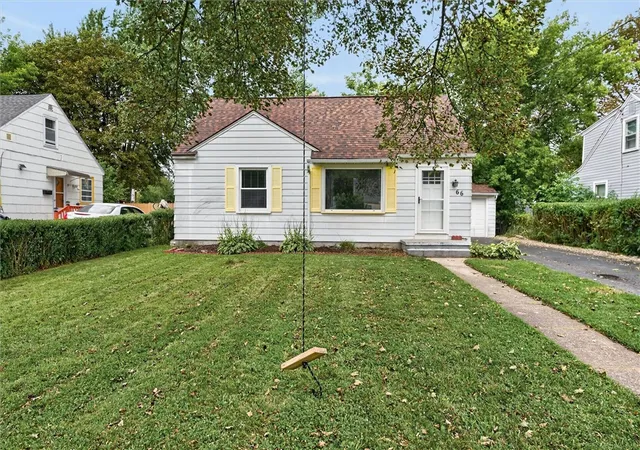 Photo 3 of Sale Pending at 66 Ashwood Dr, Rochester, NY 14609 | MLS# R1709956 | Listing updated on 2026-09-01