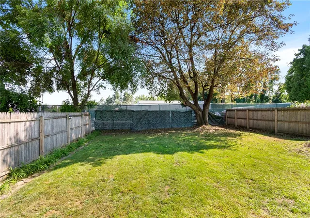 Photo 1 of Single family home for sale at 35 Banker Pl, Rochester, NY 14616 | MLS# R1707947 | Listing updated on 2026-09-13
