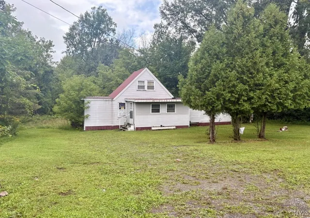 Photo 2 of Sale Pending at 21057 Weaver Rd, Watertown Town, NY 13601 | MLS# S1710170 | Listing updated on 2026-08-31