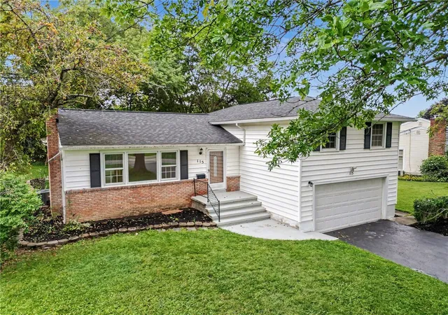 Photo 2 of Sale Pending at 115 Dunrovin Ln, Brighton, NY 14618 | MLS# R1709101 | Listing updated on 2026-09-10