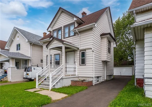 Photo 2 of Single family home for sale at 296 E Stockbridge Ave, Buffalo, NY 14215 | MLS# B1709582 | Listing updated on 2026-08-29