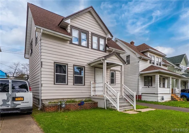 Photo 3 of Single family home for sale at 296 E Stockbridge Ave, Buffalo, NY 14215 | MLS# B1709582 | Listing updated on 2026-08-29