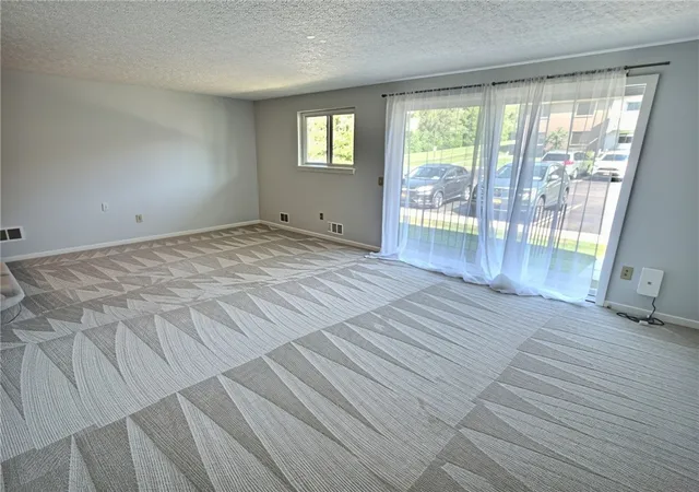 Photo 2 of Sale Pending at 22 High Gate Trl #4, Perinton, NY 14450 | MLS# R1710161 | Listing updated on 2026-09-04