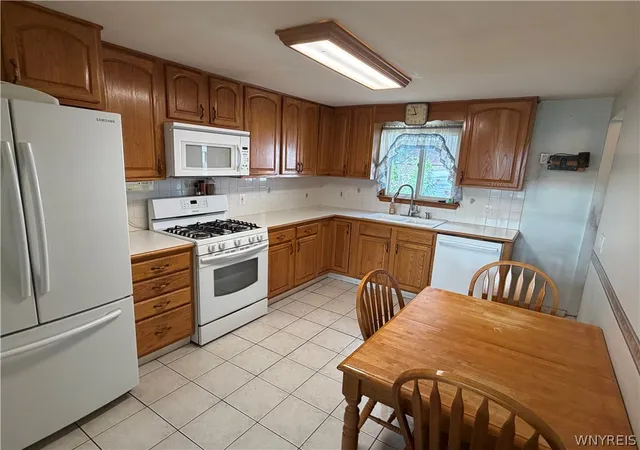 Photo 3 of Sale Pending at 95 King Ave, Cheektowaga, NY 14043 | MLS# B1709843 | Listing updated on 2026-09-16