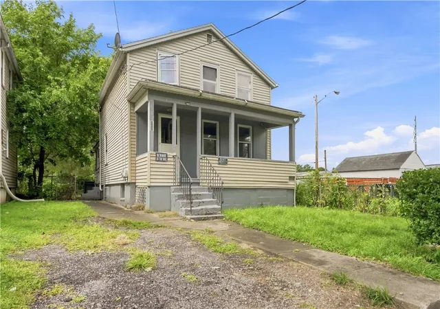 Photo 2 of Single family home for sale at 143 York St, Rochester, NY 14611 | MLS# R1710175 | Listing updated on 2026-09-01