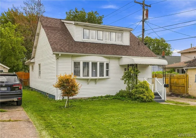 Photo 3 of Single family home for sale at 99 W Grand Blvd, Cheektowaga, NY 14225 | MLS# B1710242 | Listing updated on 2026-09-06